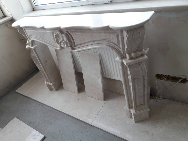 Портал для камина KrimArt Bovary Crema Marfil мрамор бежевый прямой