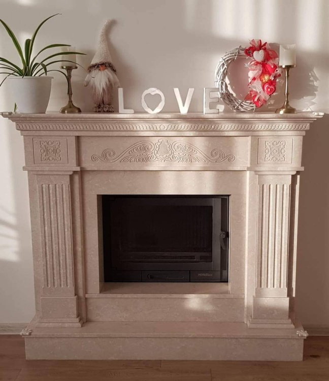 Портал для каміна Bravo Туніс Crema Marfil мармур бежевий прямий