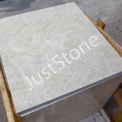 Плитка з каменю